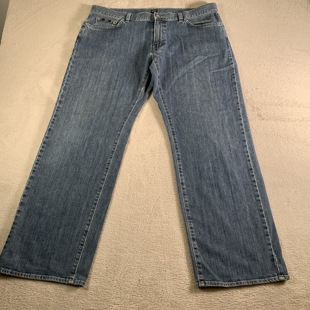 Y2K Hugo Boss Texas Jeans 40x32 Blue Denim Relaxed Straight Leg‎ Medium Wash